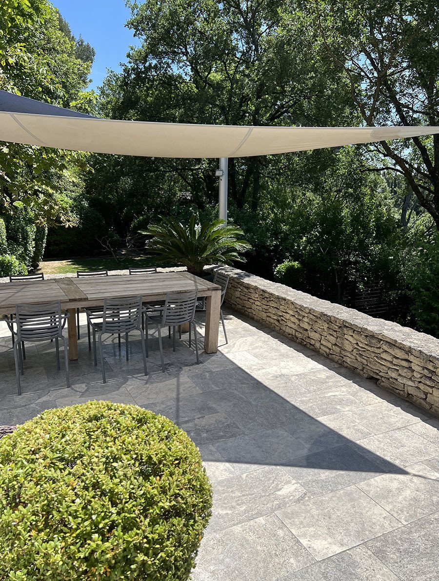 SILVER TRAVERTIN 112