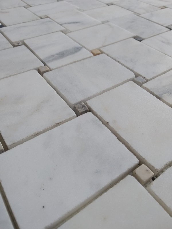 Carrara Big Basket Weave Honed Mosaic 30.5 x 30.5 cm